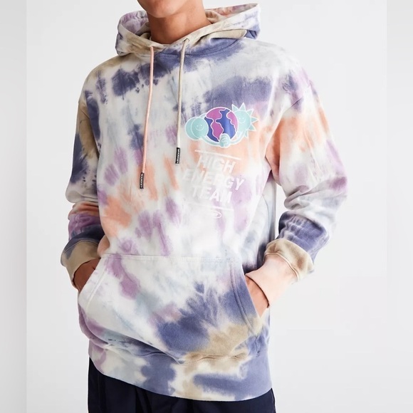 Market UO Exclusive Love The World Tie-Dye Hoodie Sweatshirt, Medium, NWT - Picture 2 of 7